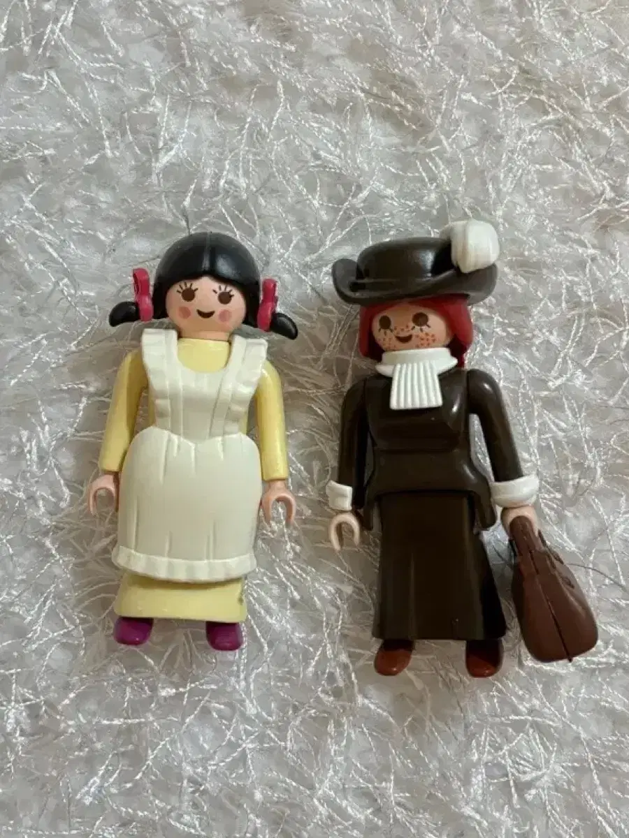 Playmobil Redheads and Customs