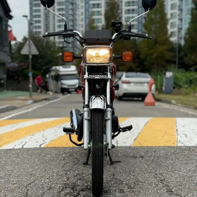 혼다 cg125 신차급차량 800km 판매합니다.