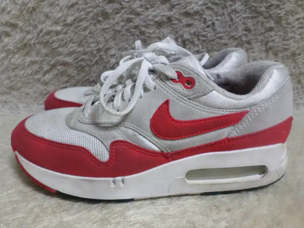 BettyBoomGuesse 240 Nike Air Max 1 86 Big Buffle Red Sneakers Used Shoes