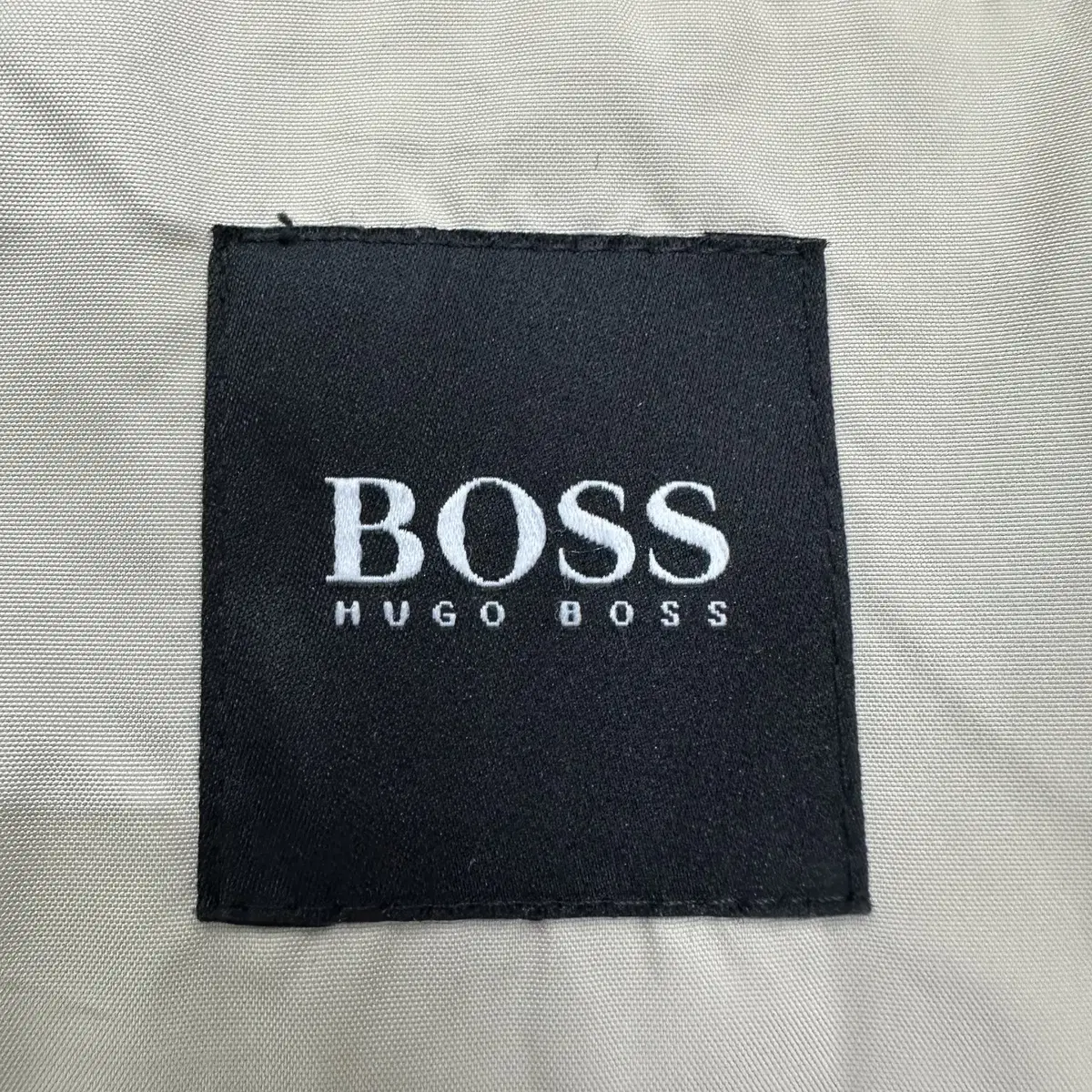 [100-105정도] 휴고보스 BOSS 워터프루프 야상 자켓 0185