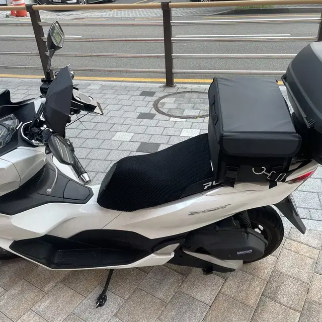 pcx125 abs모델 23년 각자 배달세팅 o