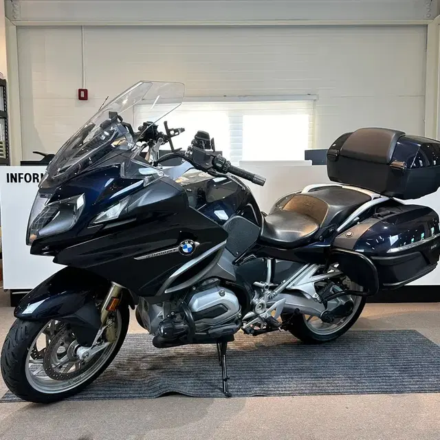 [포밸브] 18년 BMW R1200RT (위탁판매)