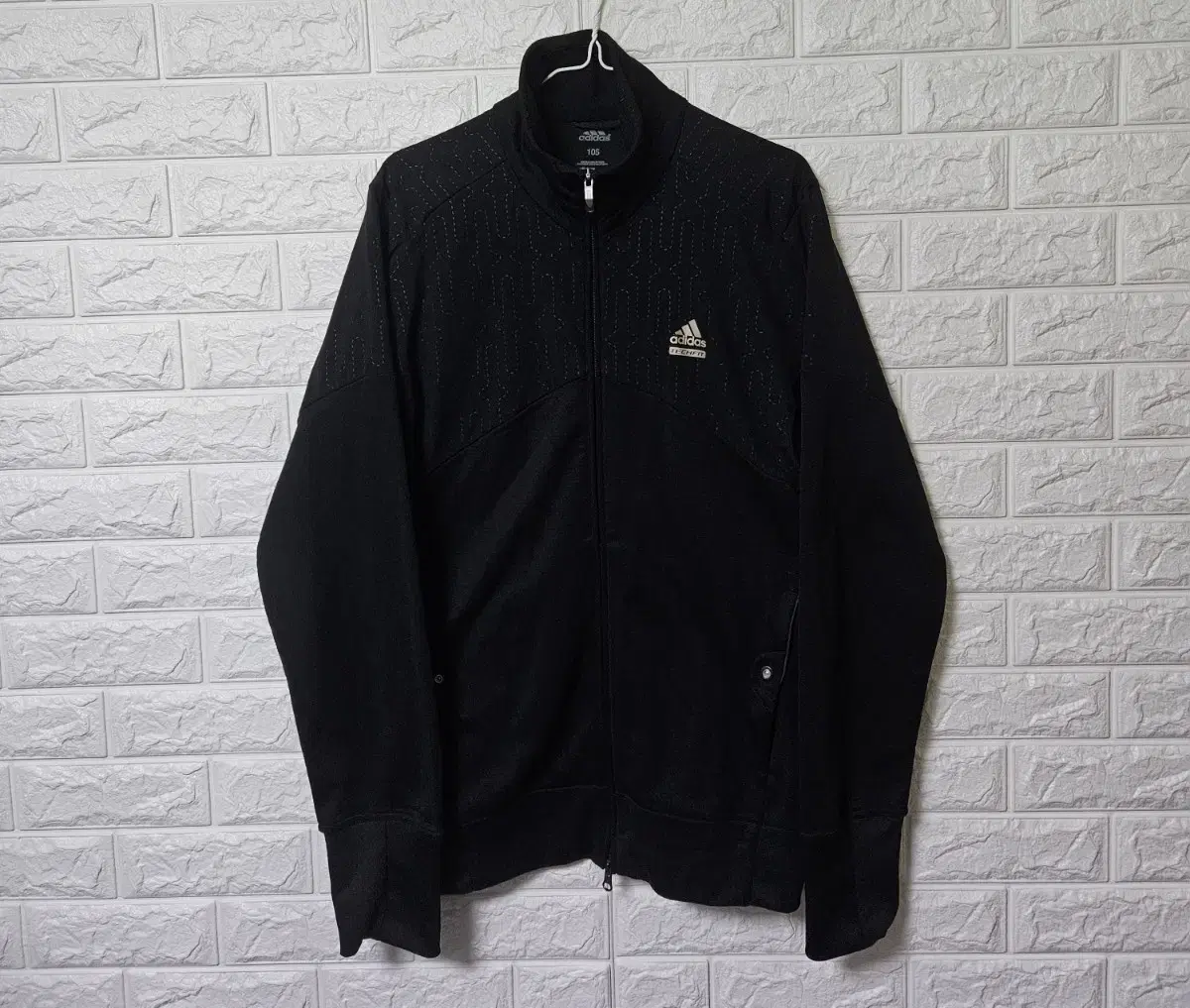 Adidas Techfit Zip-up Jacket sells