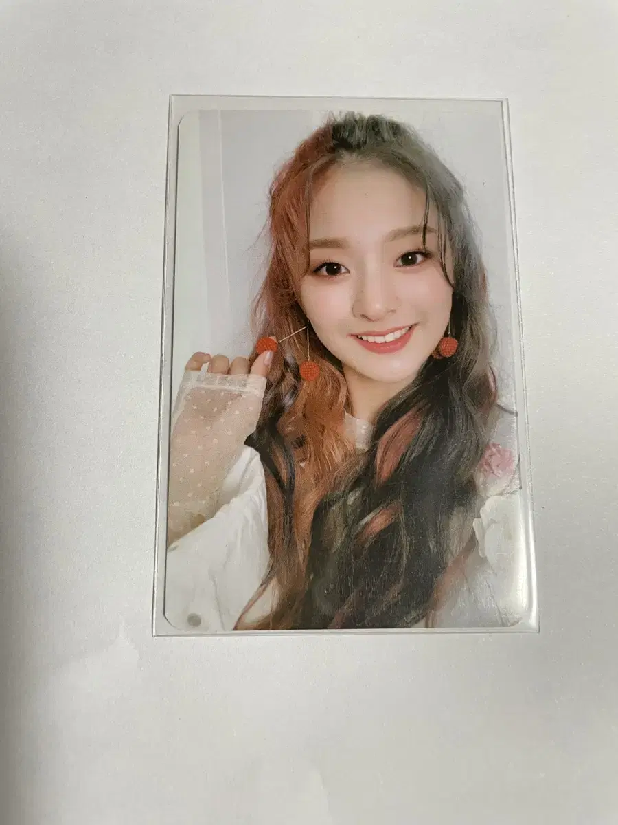 Fromis 9 lee nakyung photocard