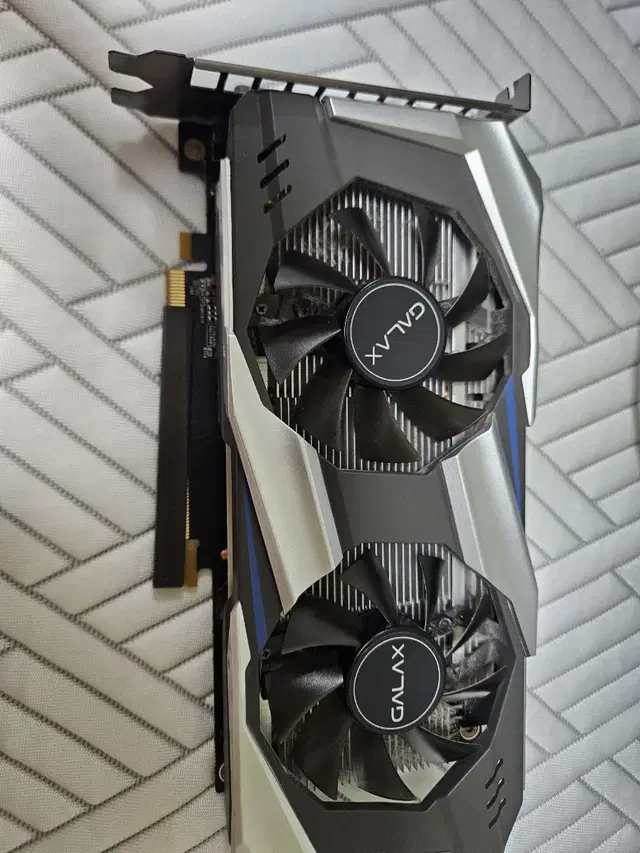 그래픽카드 GALAX GTX 1060 6G 판매합니다