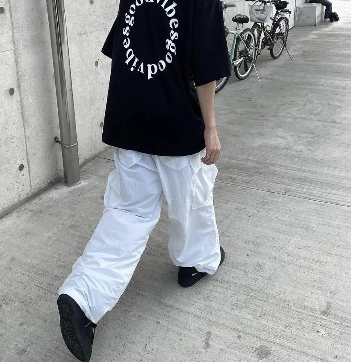 Men's Wide Cargo Pants White