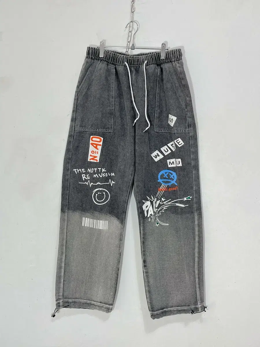 Two-Tone Denim Banded Jogger Pants