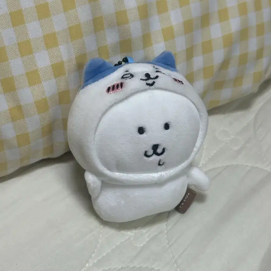 하치와레 탈을 쓴 침 농담곰 모몽가 치이카와 농담곰 하치와레 10cm