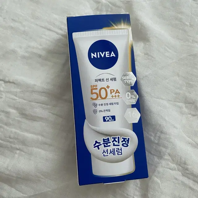 새제품) 니베아 퍼펙트 선크림/선세럼 90ml (차단율 50)