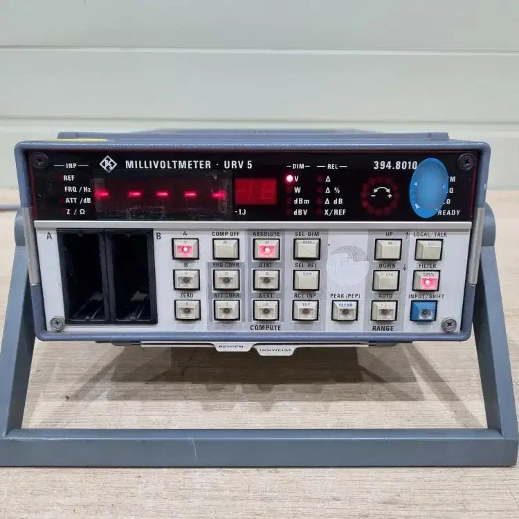 Rohde & Schwarz 밀리볼트미터 URV5