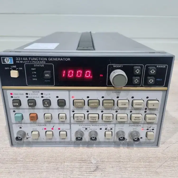 HP 3314A Function Generator 함수발생기