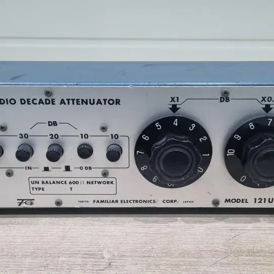 Audio Decade Attenuator 121UBT