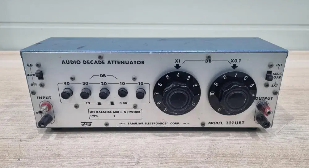 Audio Decade Attenuator 121UBT