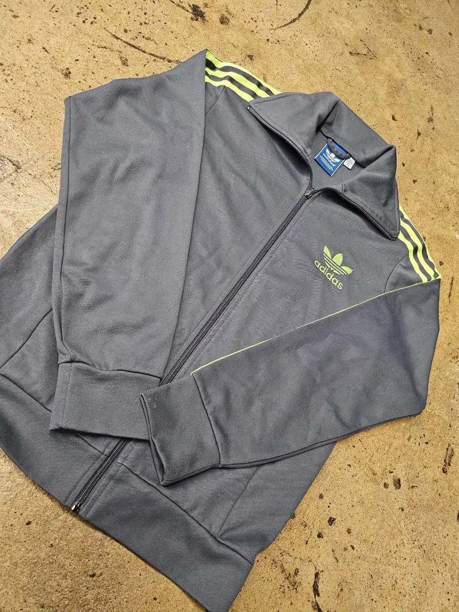 [Genuine/95] Adidas Original Europa Track Tops Jersey