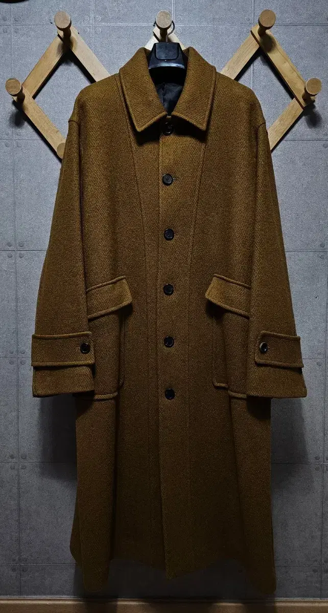 Alene Wool Herringbone 3D Mac Coat (2)