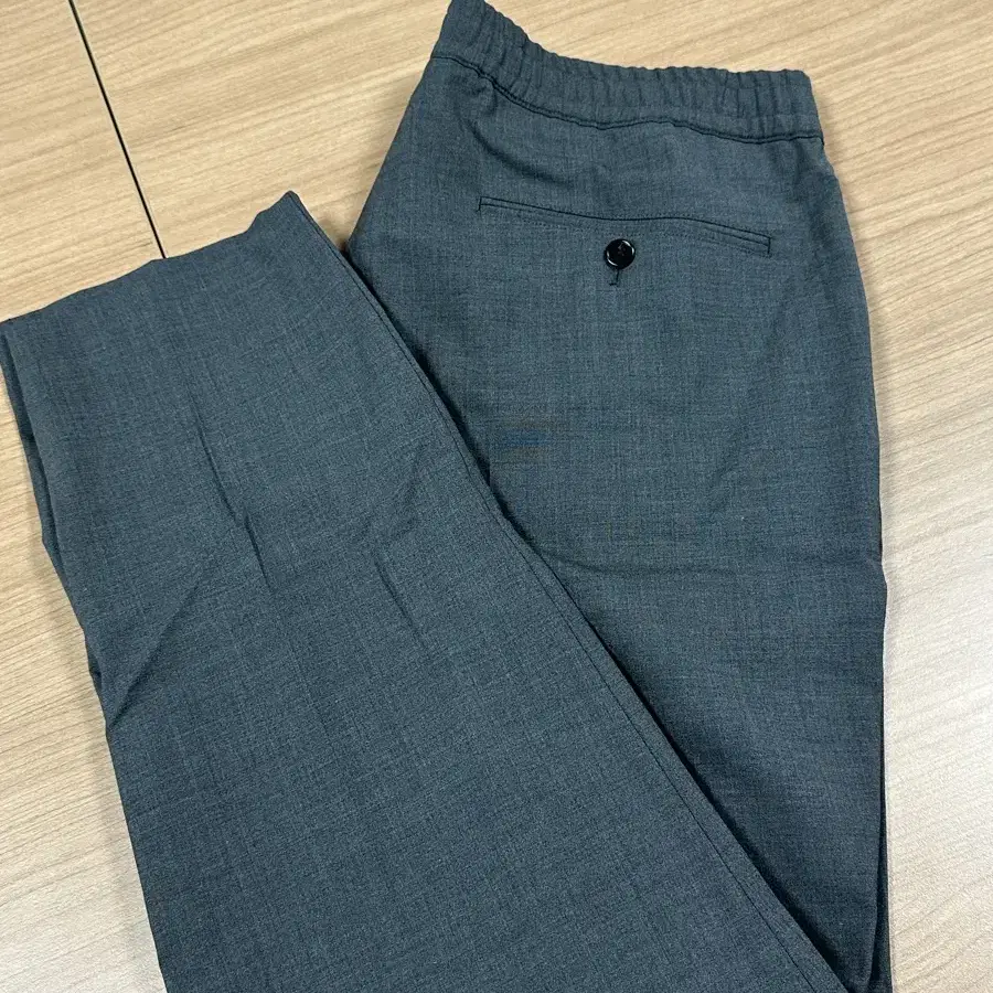 띠어리 Theory Larin Drawstring wool pant