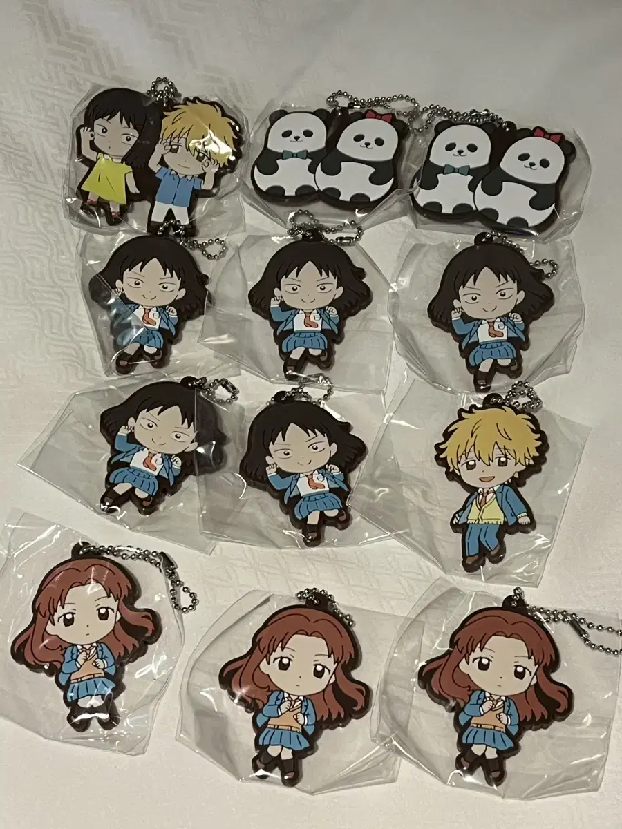 (Half-priced Delivery, bulk) Skip and loafer rubber keyring Gacha