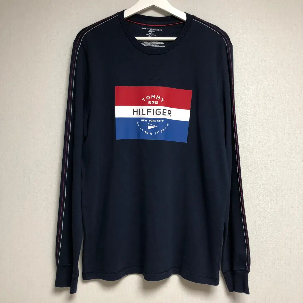 Tommy Hilfiger Long Sleeve T-Shirt (M)