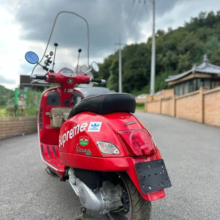 베스파 GTS125