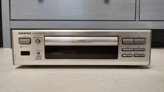 온쿄 COMPAC DISC PLAYER C-711M LTD