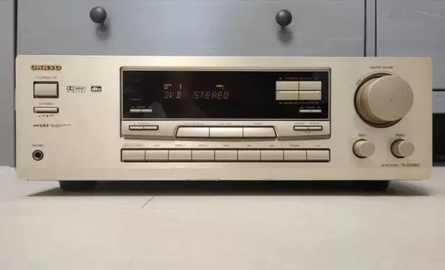 온쿄 ONKYO TX-DS484 AV RECEIVER 앰프 팝니다.