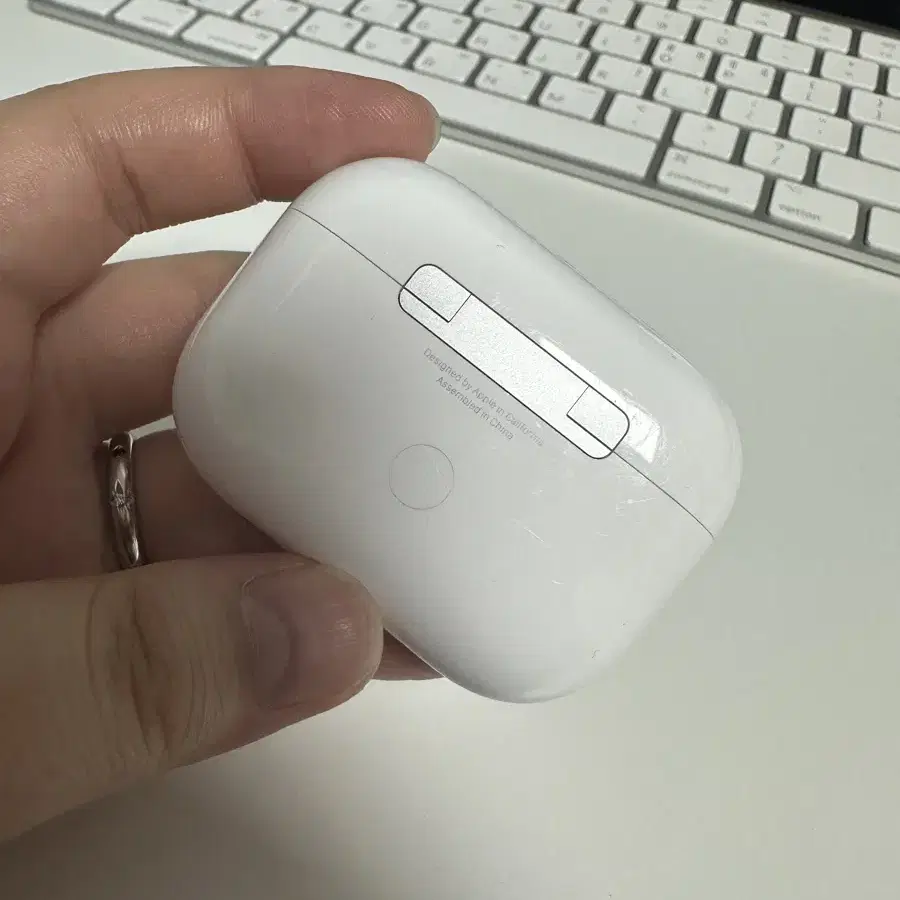 Airpods Pro 2세대 Magsafe 충전케이스 (C-타입)