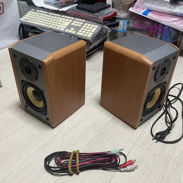 브리츠 BR-1000A 모델 스피커 판매합니다.