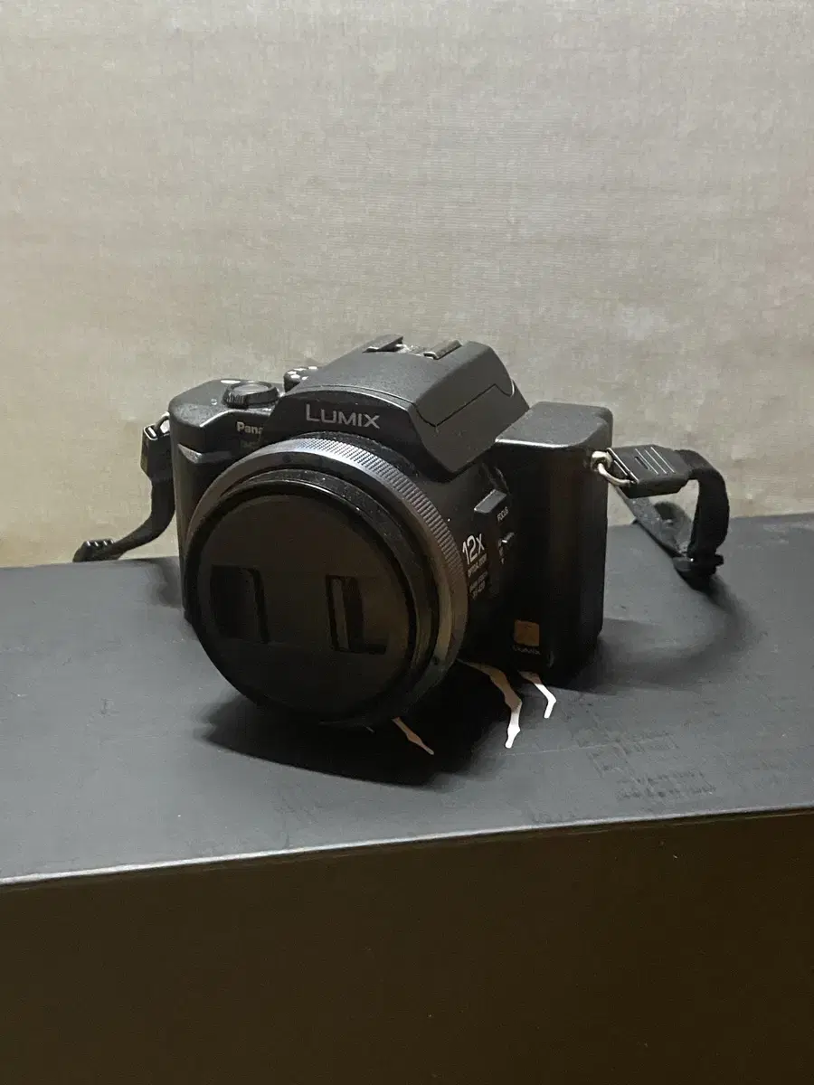 PANASONIC LUMIX DMC FZ-10 디지털 카메라