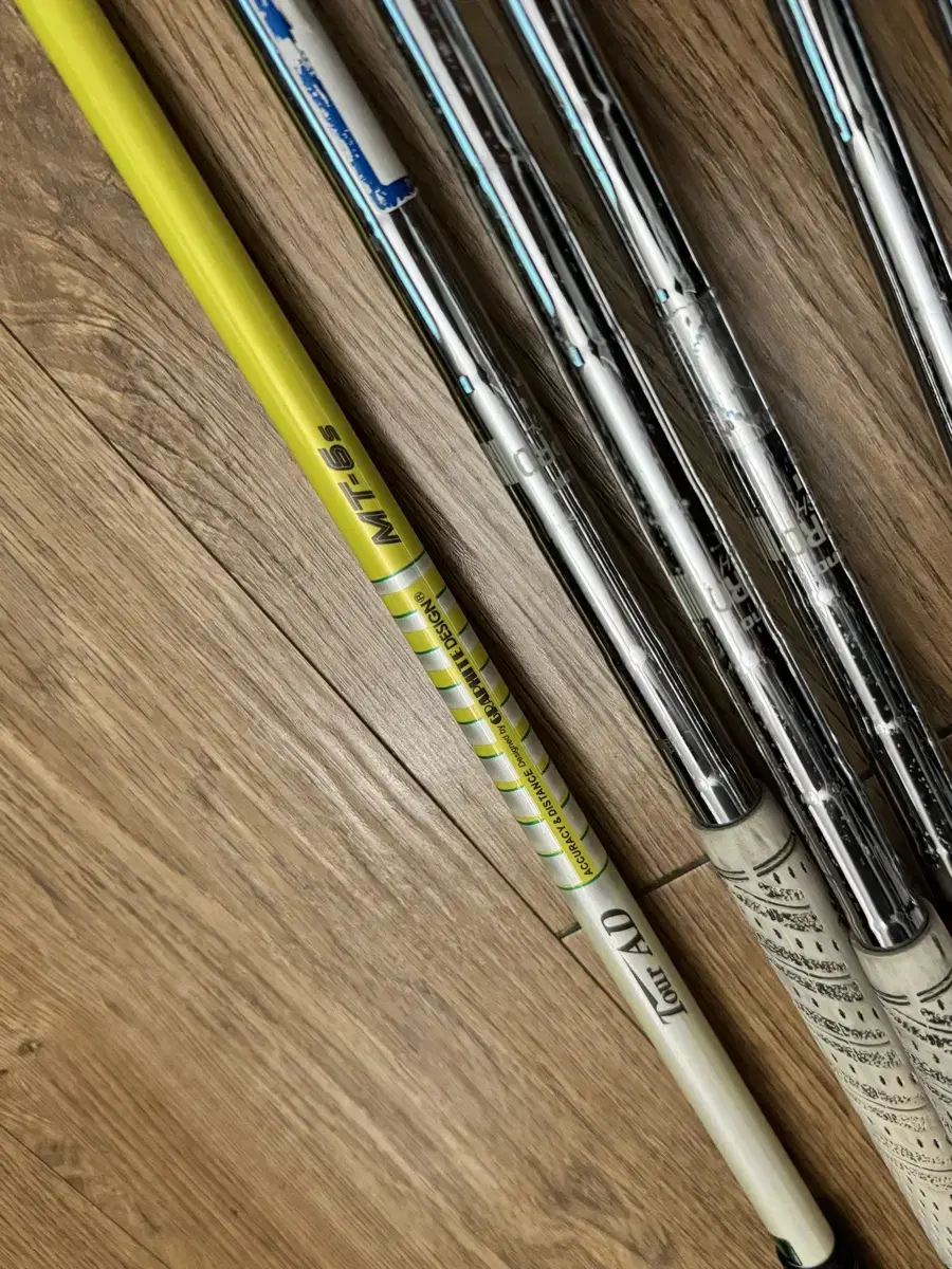 TOUR-AD TOUR-AD MT-6S 44.2-inch Driver Shaft_6S