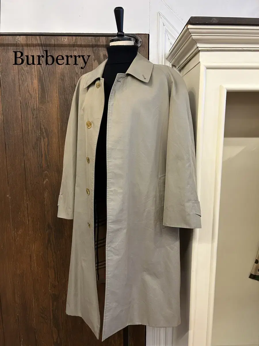 Genuine Burberry light khaki trench coat