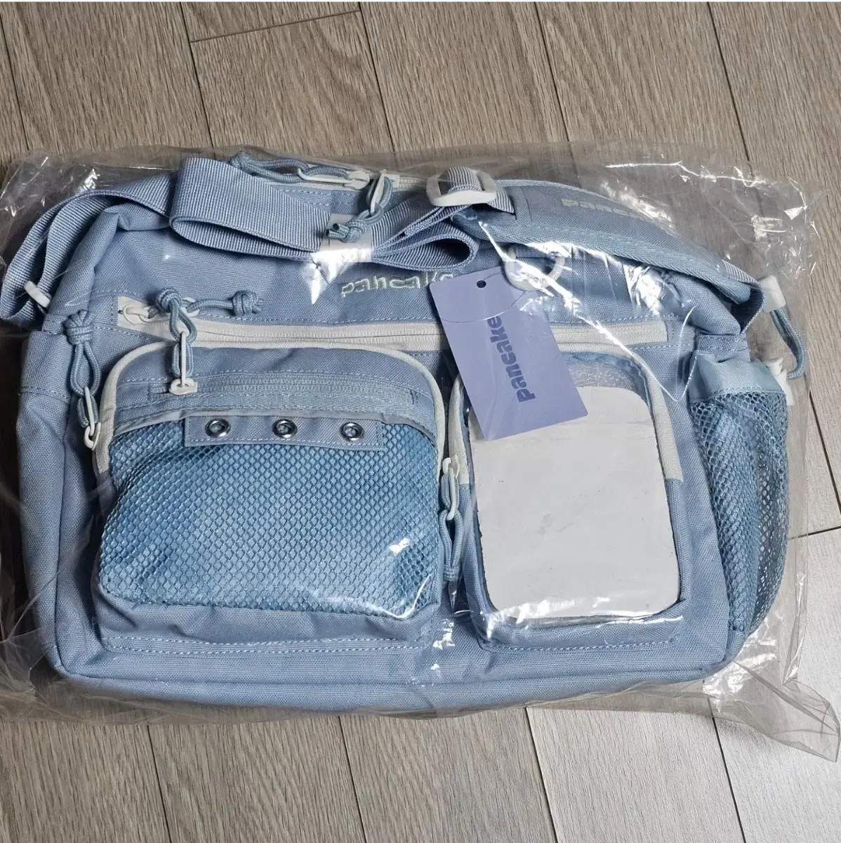 Duckzilcrossbag idol concert bag sealed wts