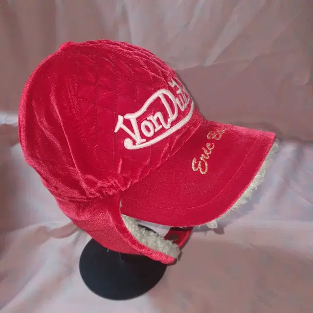 본더치 vondutch 트루퍼햇.이어플랫 캡 벨벳