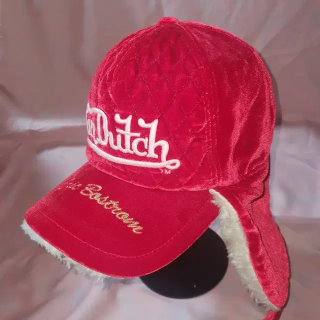 본더치 vondutch 트루퍼햇.이어플랫 캡 벨벳