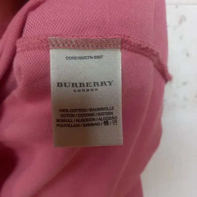 버버리 BURBERRY 핑크 7부 카라티셔츠-55추천