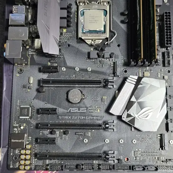 ASUS ROG STRIX Z270H 메인보드