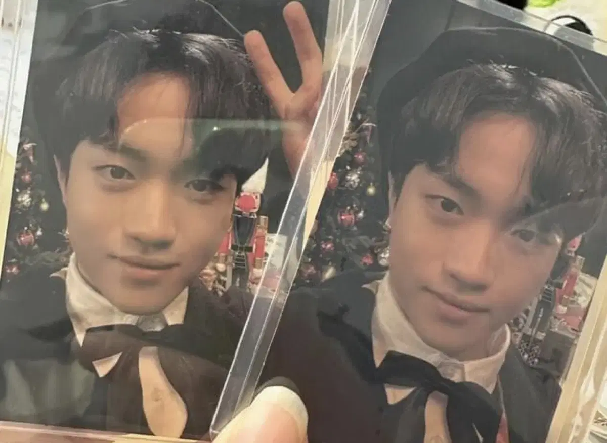 Tiwon Keria 23 seasons greetings photocard wts