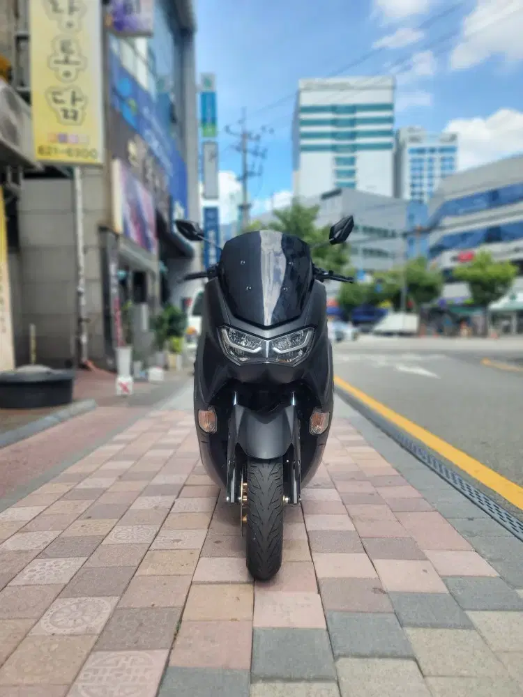 센터판 A급 야마하 N맥스 판매합니다.