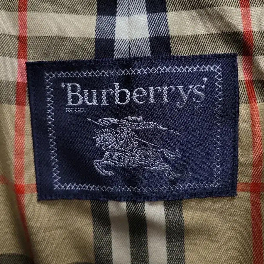 Burberry 버버리 빈티지 싱글 트랜치 코트(무료배송)