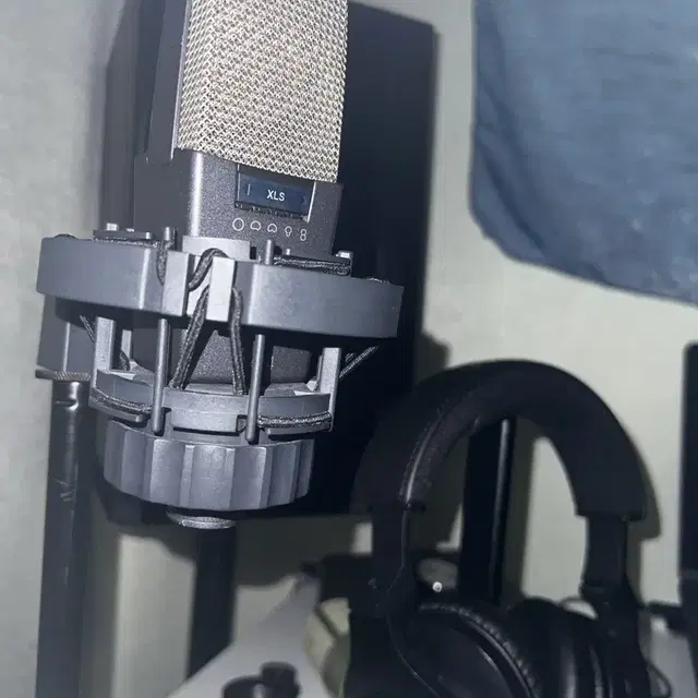 Akg c414 xls / 작은 흠집 제외 깨끗함 ( 직/택