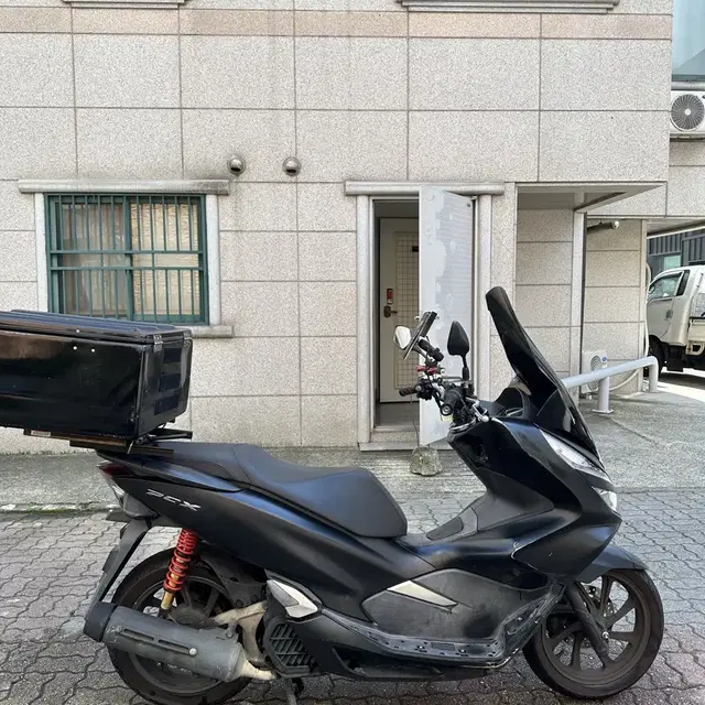 혼다 Pcx 125cc 19년식 급처합니다