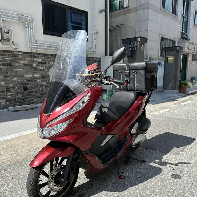 혼다 Pcx 125cc 19년식 배달셋팅 저렴하게 판매합니다