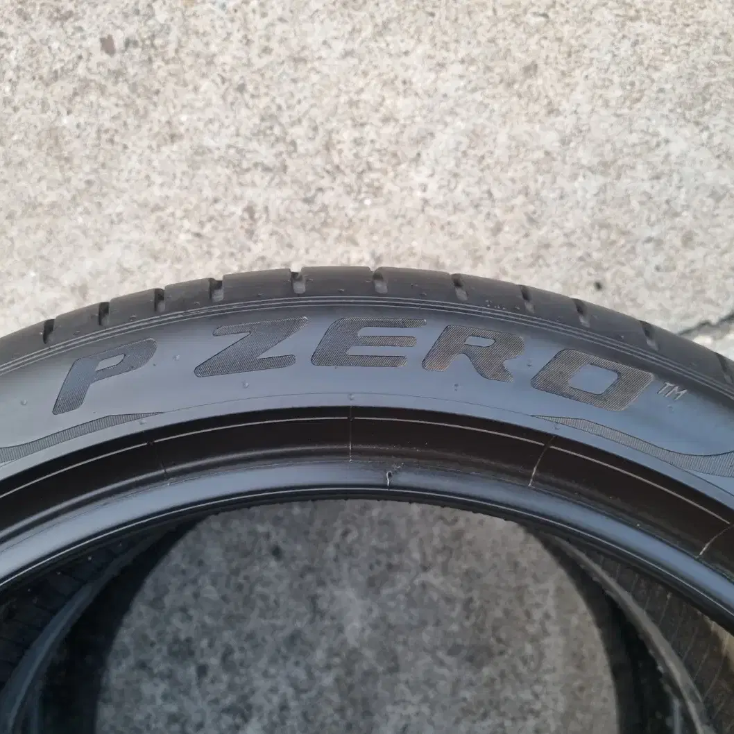 [인천중고타이어] 245/40R19 피렐리타이어 피제로 2454019중고