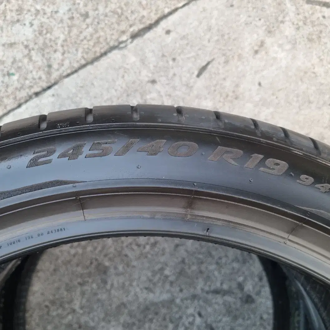 [인천중고타이어] 245/40R19 피렐리타이어 피제로 2454019중고