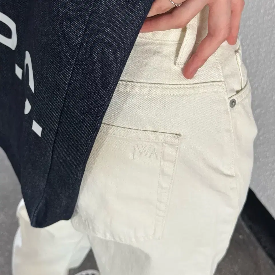 Uniqlo x JW Anderson straight jean