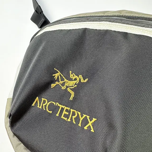 ARC'TERYX x BEAMS 아크테릭스 x 빔즈 숄더백 웨이스트백