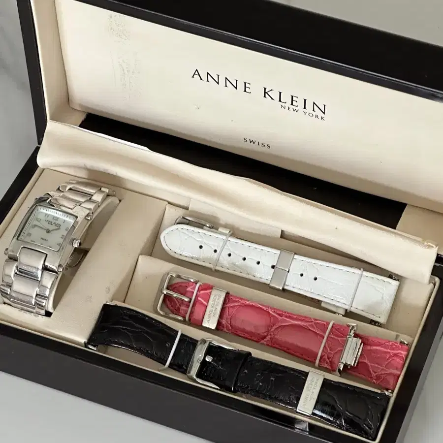 Anne klein 희귀매물 스트랩 교체형 시계