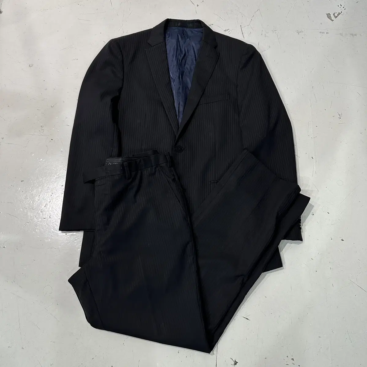 Burberry Black Belly Stripe Suit L