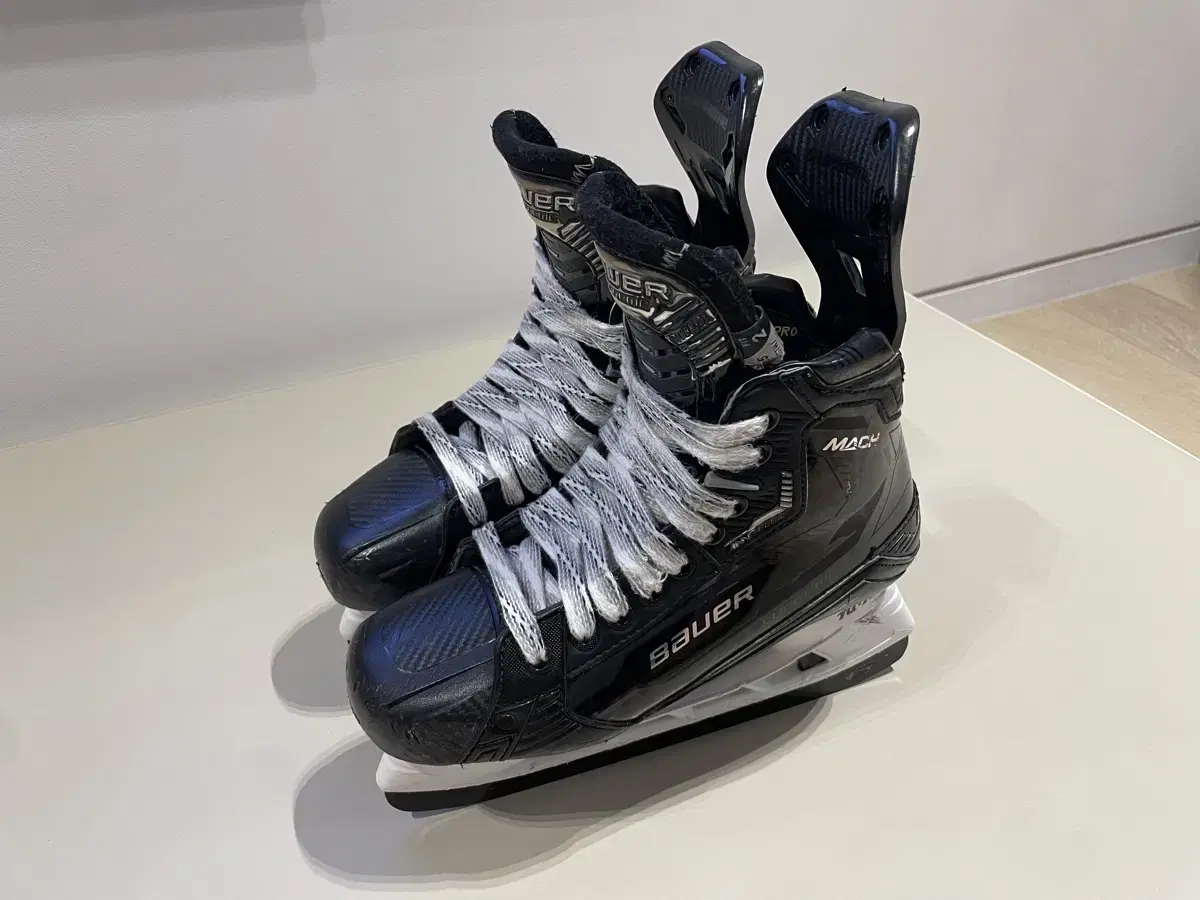 Bauer Mach 6.5 fit2 아이스하키 스케이트