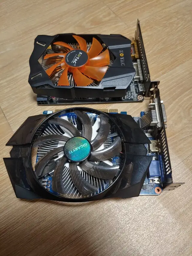 GTX 650 그레픽 카드