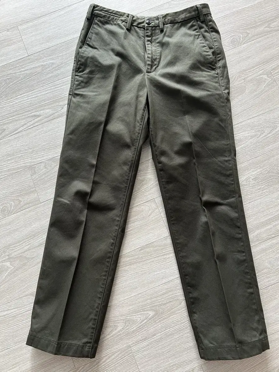 Baston 603 Olive size 30